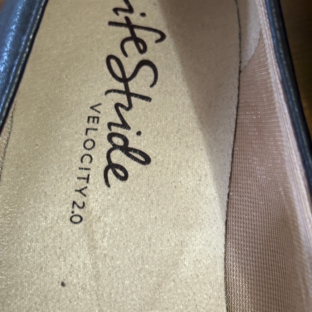 Life Stride Dark Brown Leather Flats - Picture 5 of 8